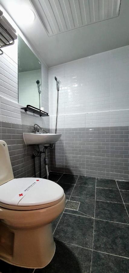 New Sun Guesthouse Myeongdong Seul Zewnętrze zdjęcie