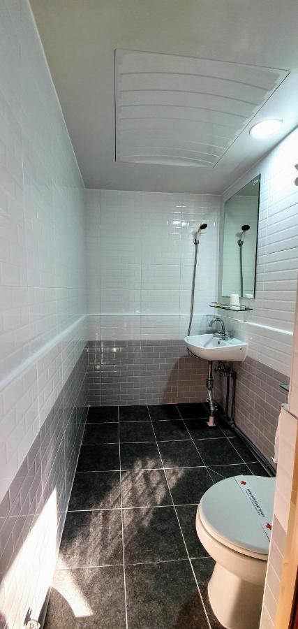 New Sun Guesthouse Myeongdong Seul Zewnętrze zdjęcie