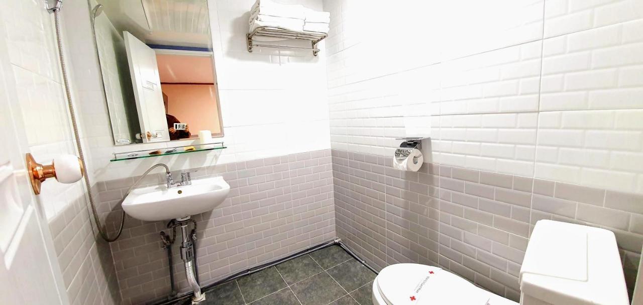 New Sun Guesthouse Myeongdong Seul Zewnętrze zdjęcie