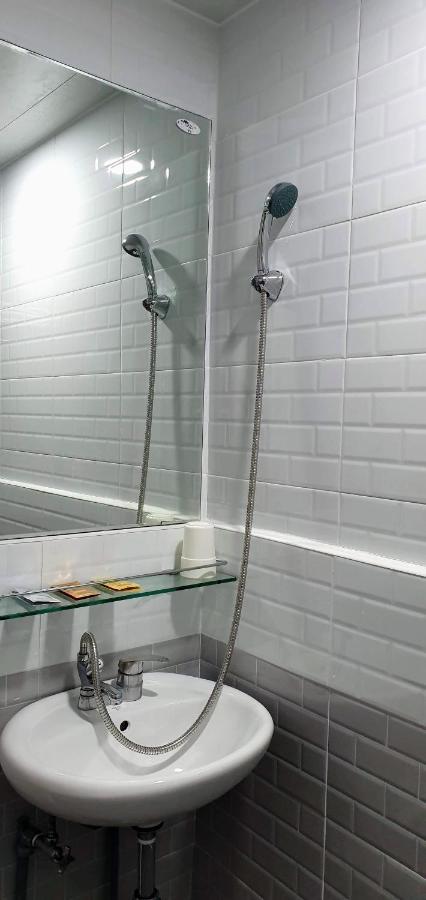 New Sun Guesthouse Myeongdong Seul Zewnętrze zdjęcie